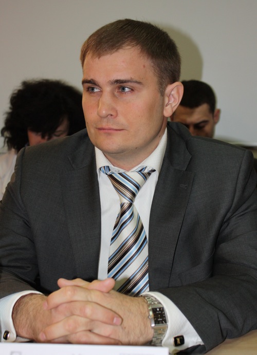 Гражданкин Николай - начальник отдела продаж ООО