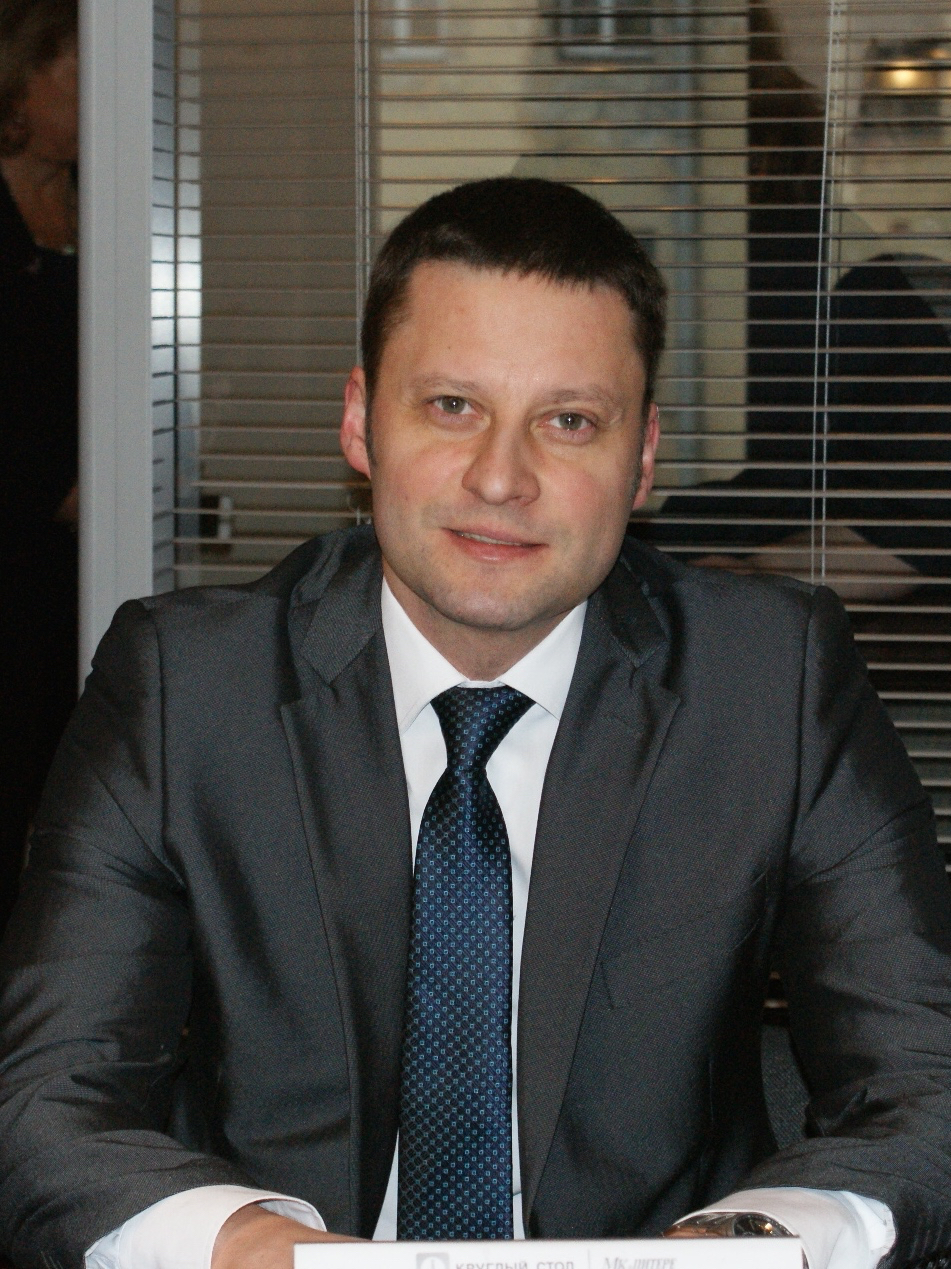 Павленко Андрей Николаевич — руководитель онкологического центра СПбГУ СПМЦ,  член Европейского общества хирургической онкологии (университетская клиника при СПбГУ)