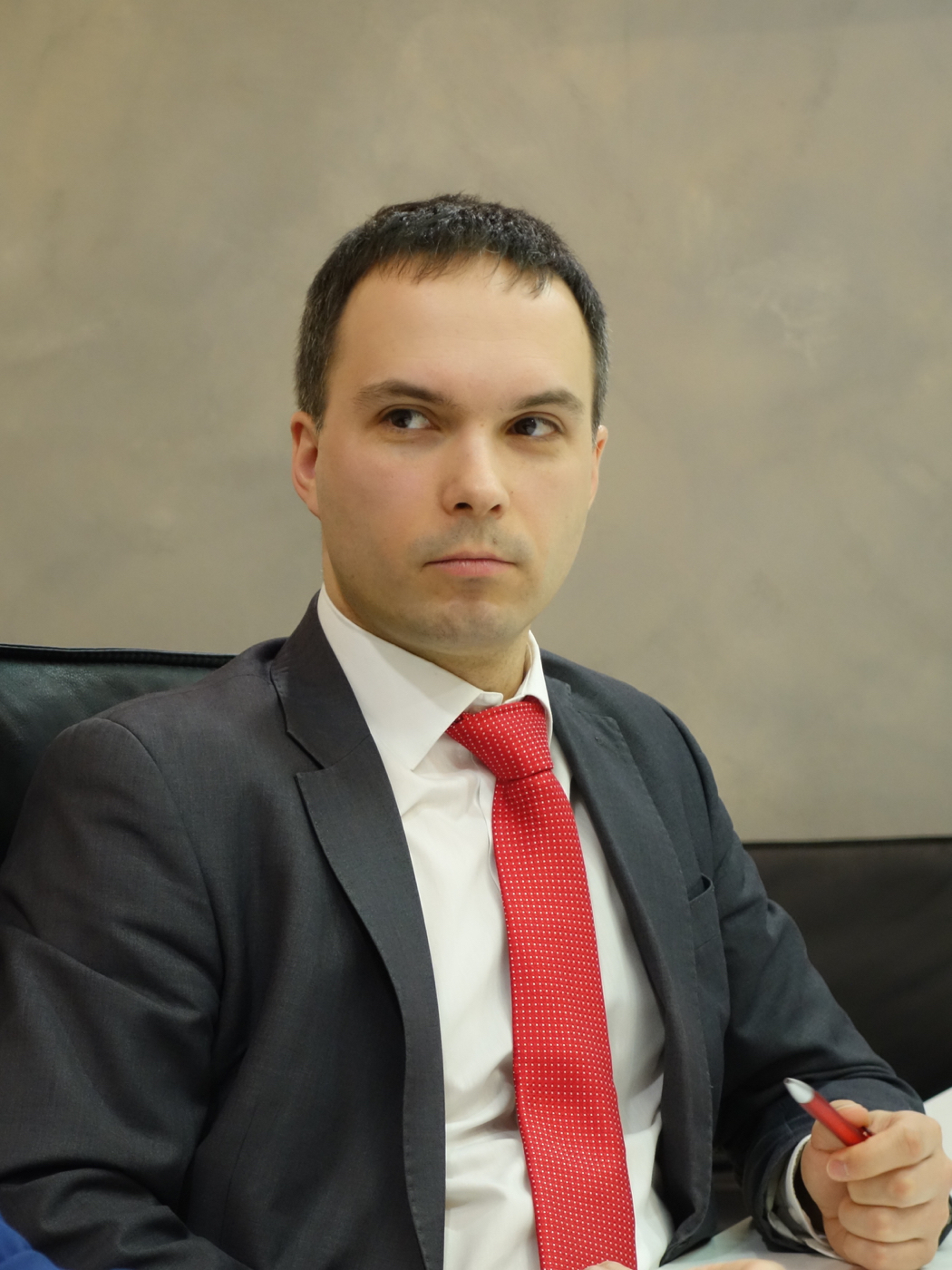 Даниил Вячеславович Старковский — Директор Санкт-Петербургского государственного бюджетного учреждения «Центр развития и поддержки предпринимательства»