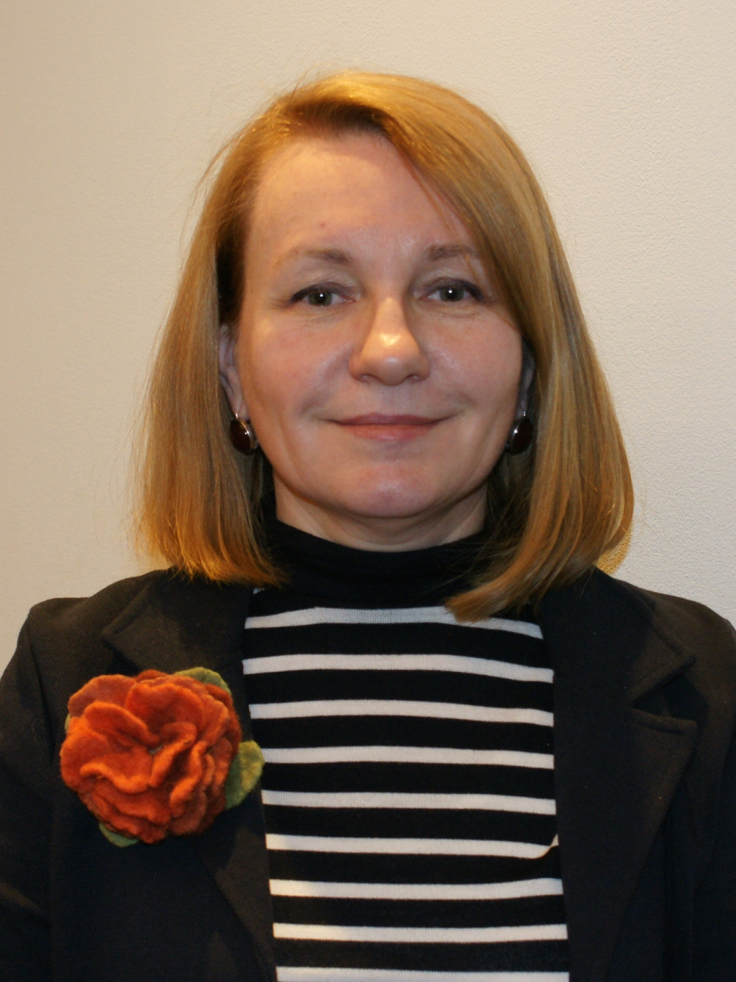 Денисова Светлана Михайловна — начальник отдела продаж ЗАО «БФА-Девелопмент»