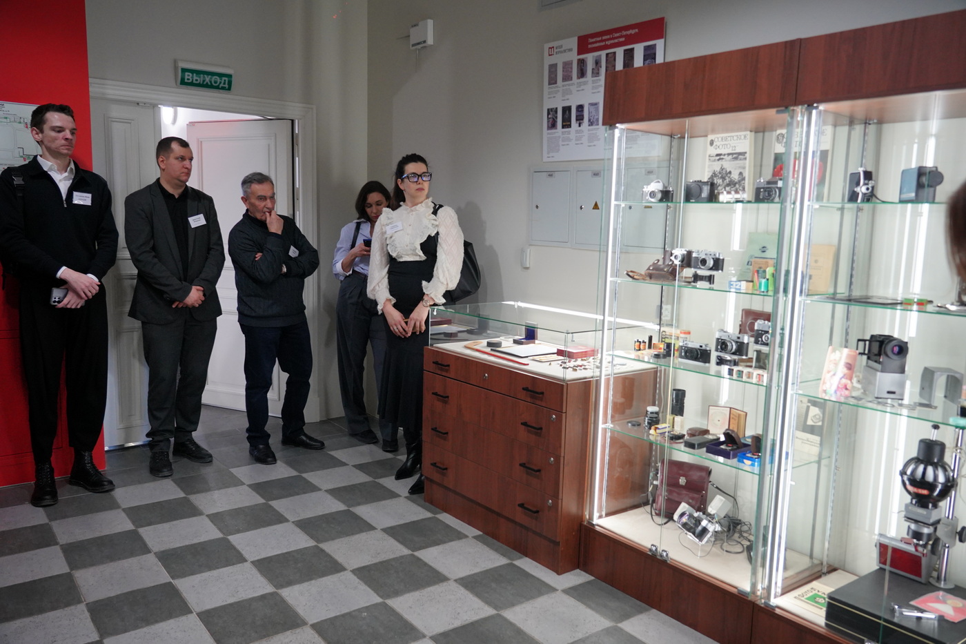 ����� ������������