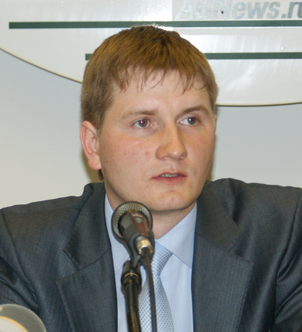 Руководитель группы малого и среднего бизнеса СПб филиала «Промсвязьбанка» Владимир Лазарев