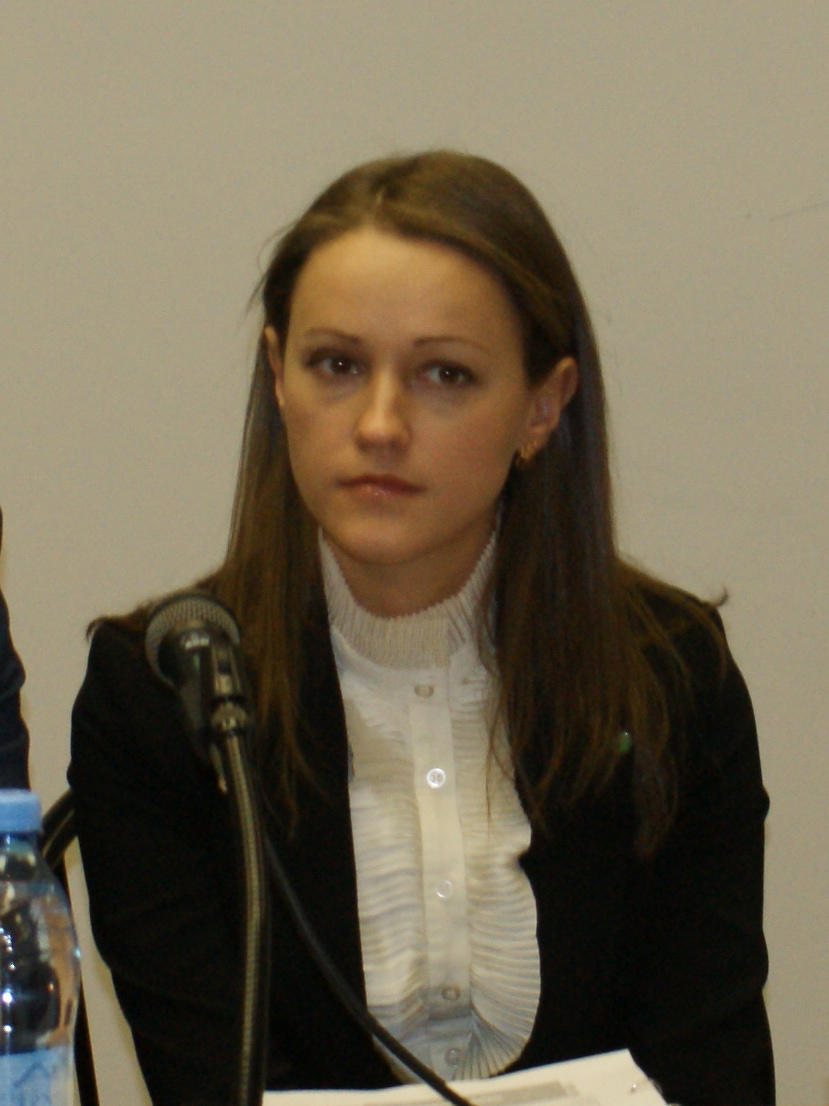 Логачева Надежда Валерьевна, начальник отдела организации продаж клиентам малого бизнеса Управления продаж малому бизнесу Северо-Западного банка ОАО «Сбербанк России»