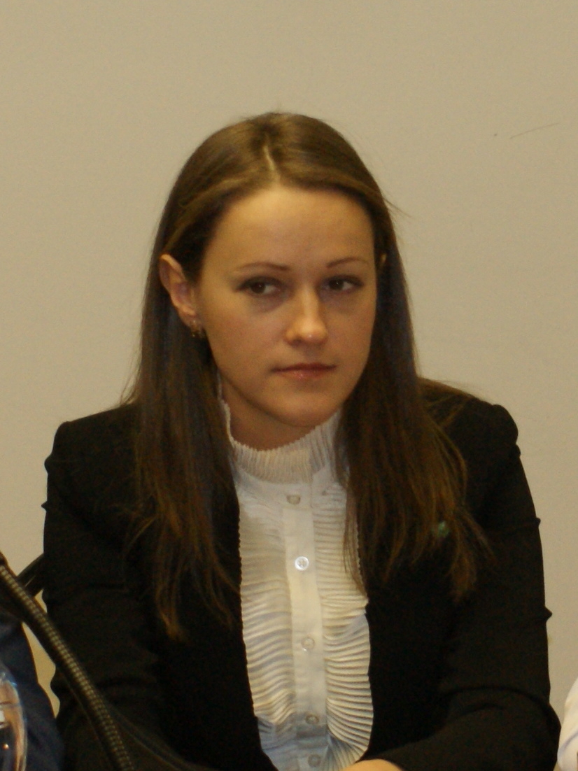 Логачева Надежда Валерьевна, начальник отдела организации продаж клиентам малого бизнеса Управления продаж малому бизнесу Северо-Западного банка ОАО «Сбербанк России»